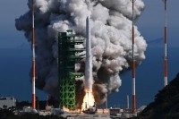 Јужна Кореја успјешно лансирала сопствену свемирску ракету