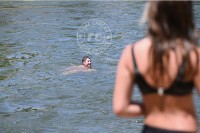 Prvi dan ljeta na banjalučkim plažama: Na Vrbasu traže spas od vreline FOTO