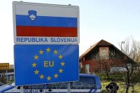 Slovenija: Ustavni sud odluke Vlade o obaveznim maskama i dezinfekciji ruku proglasio neustavnim