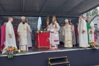 Počelo obilježavanje stradanja Srba u Podrinju, patrijarh služi liturgiju