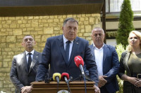 Dodik: Sa sindikatom dogovoren dobar strateški proces povećanja plata