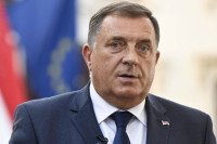 Dodik u srijedu sa Varheljijem