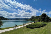 Бледско језеро у Словенији: Омиљена дестинација бројних туриста