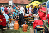 Veliki broj takmičara i posjetilaca na kotlićijadi u Donjem Zabrđu