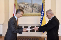 U BiH stigao novi ambasador Velike Britanije, diplomata sa više od 20 godina iskustva