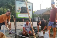 Село Ножичко код Српца: Табла са мапама води до изворе питке воде