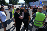 Završeni protesti isped OHR-a: Građani će se ponašati u skladu sa Šmitovim ponašanjem