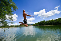 Rijeke i bazeni siguran spas od vreline za Banjalučane