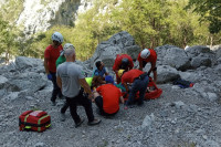 Kamenje se odronilo na planinarskoj stazi na Paklenici, povrijeđeno dvoje stranaca