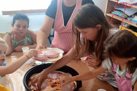 Одржана кулинарска радионица за дјецу са посебним потребама У Шамцу