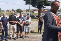 Služen parastos za poginule civile i srpske vojnike u Srednjoj Slatini