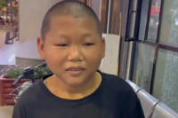 Kinez ne može da nađe posao jer izgleda kao dijete