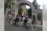 Уз јаку жељу Српчани Луга и Блaгоје бициклима савладали 450 километара