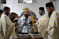 Episkop Sergije služio u Hramu Preobraženja Gospodnjeg u Koluniću