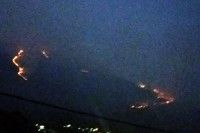 Vjetar rasplamsao požar na Leotaru, požarna linija ogromna