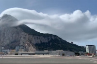 Импресивни природни феномен - левант изнад Гибралтара