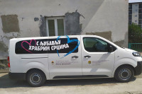Удружење родитеља хендикепиране дјеце и омладине "Лептир" добило ново комби-возило