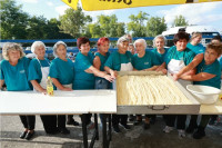 Pita krompiruša za Ginisa na "Pitijadi" u Novim Kozarcima