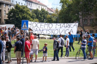 Mladiću sa protesta ispred HDZ-a 30 dana zatvora