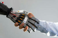 Роботизовани рукави помагаће дјеци са церебралном парализом