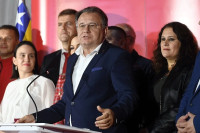 Nikšić proglasio pobjedu Denisa Bećirovića