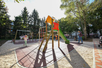 Na radost najmlađih: Nova mjesta za igru dobili mališani u Dragočaju, Centru, Racunama, Kuljanima, Petrićevcu…