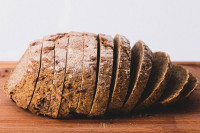 Za sve one koji izbjegavaju gluten: Savjet kako da napravite zdravi hljeb sa samo tri sastojka