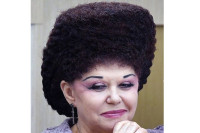 Na ruskoj političarki prvo primjetite kosu, pa sve ostalo