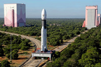 Индија лансирала ракету са 36 приватних интернет сателита