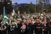 Protesti ispred OHR-a, okupilo se nekoliko stotina građana