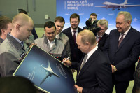 Rusija razvila Bombarder "Tu-160M" koji lansira unazad