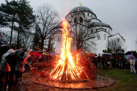 Србија, Храм и бадњак у Божићном специјалу Националне географије