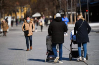 Током дана топлије и вјетровито