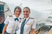 Mama i ćerka se uspisale u savremenu istoriju: One su prvi ženski porodični pilotski duo u svijetu