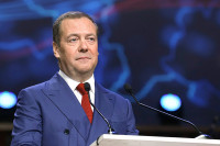 Medvedev: Glupa odluka o ograničenju cijene gasa