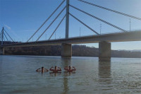 Новосађани искористили лијепо вријеме за љетње активности: На Дунаву је најбоље