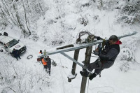 Ivanjica: Snijeg uzrokovao nestanak struje za oko 1.800 domaćinstava