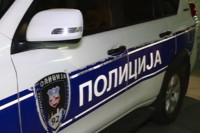 Policija zaustavljala muškarca, on ih napao, pa ujeo