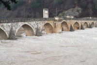 Padavine nastavljene, izlila se Drina