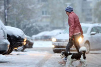 Данас хладно уз слаб снијег, на југу киша