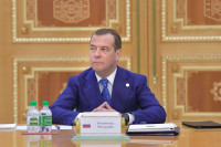 Medvedev: Ne trebaju vam podmornice, jer uskoro ostajete bez mora