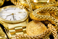 Шиповљанка осумњичена да је украла златни сат и наруквицу вриједне 14.000 КМ