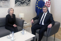 Пленковић: Не желимо градити физичке баријере на граници Хрватске и БиХ