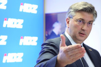 Plenković: Hrvatsko nebo dogodine će čuvati eskadrila od dvanaest „rafala“