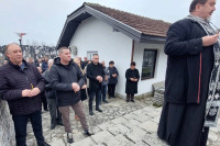 U Bratuncu služen parastos za poginule Srbe iz sarajevskih opština