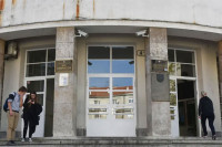 Uhapšen mladić koji je mačetom upao u zagrebačku gimnaziju