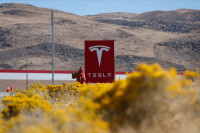 Компанија „Тесла“ би сљедеће године могла да почне да производи аутомобиле у Мексику