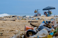 У океанима 171 билион комада пластике