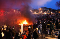 Pariz: Žestok sukob demonstranata i policije na protestu protiv penzione reforme