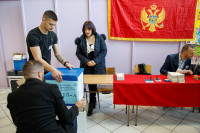 Izbori u Crnoj Gori: Do 11 sati glasalo 20,6 odsto birača